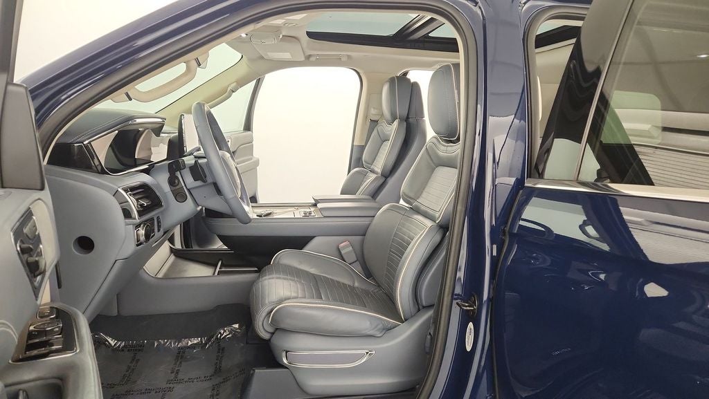 2018 Lincoln Navigator Black Label