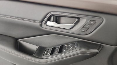 2023 Nissan Rogue SL SL