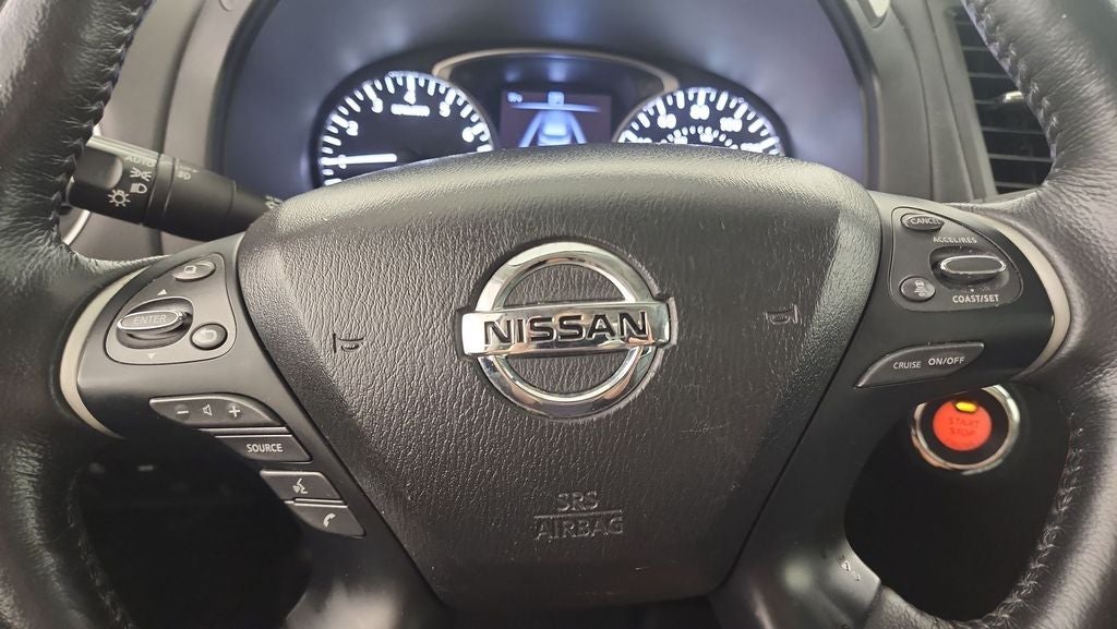 2019 Nissan Pathfinder SL