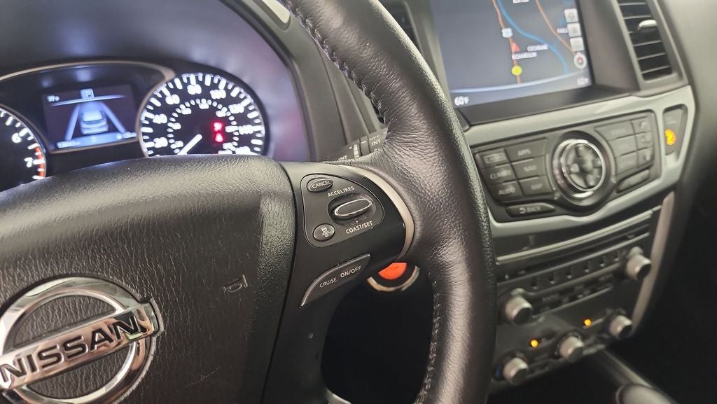 2019 Nissan Pathfinder SL