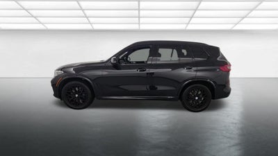 2022 BMW X5 M50i