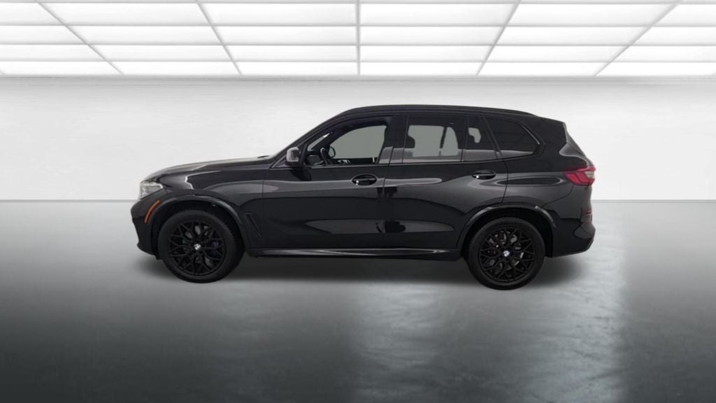 2022 BMW X5 M50i