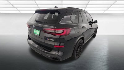 2022 BMW X5 M50i