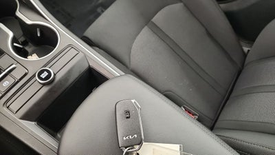 2023 Kia K5 LXS