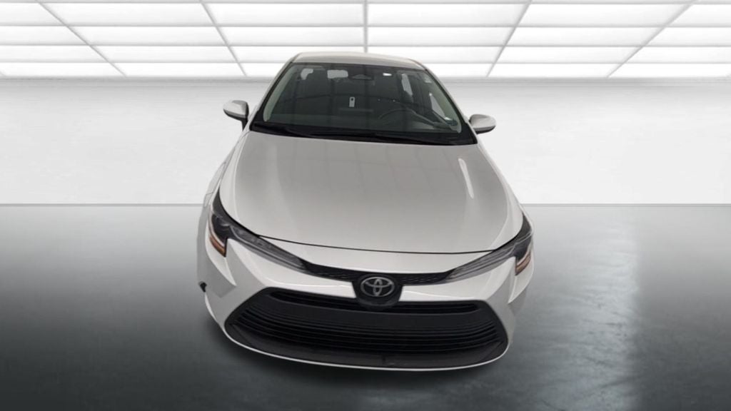 Used 2024 Toyota Corolla LE with VIN 5YFB4MDEXRP189415 for sale in Kansas City