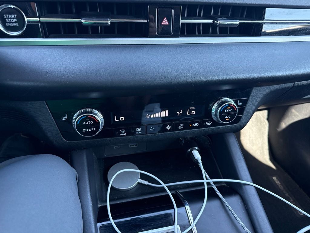 2023 Mitsubishi Outlander SE Special Edition