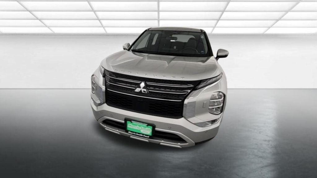 2024 Mitsubishi Outlander PHEV SE