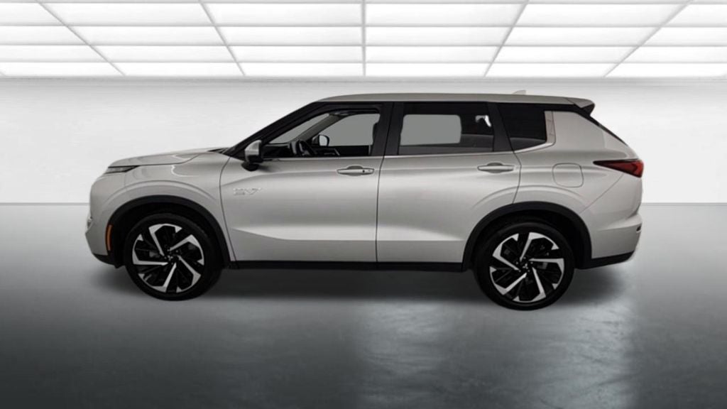 2024 Mitsubishi Outlander PHEV SE