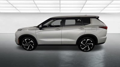 2024 Mitsubishi Outlander PHEV SE