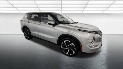 2024 Mitsubishi Outlander PHEV SE