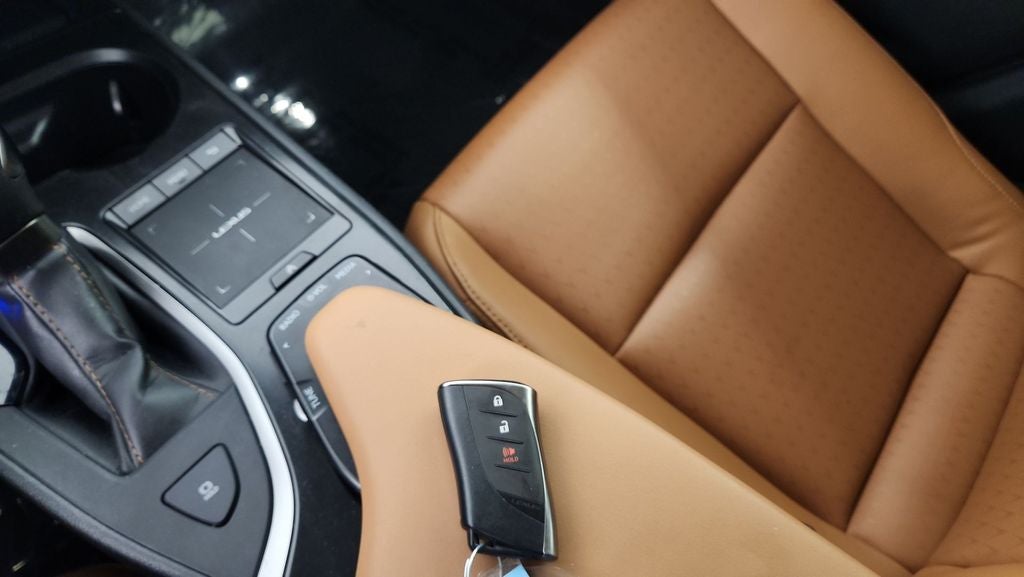 2021 Lexus UX 200 Base