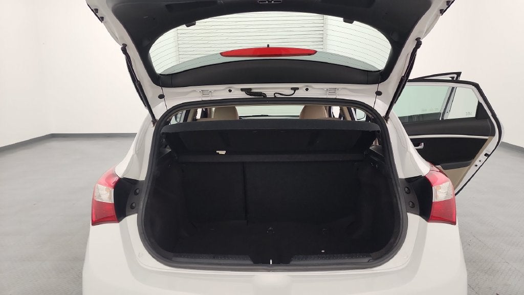 2016 Hyundai Elantra GT Base