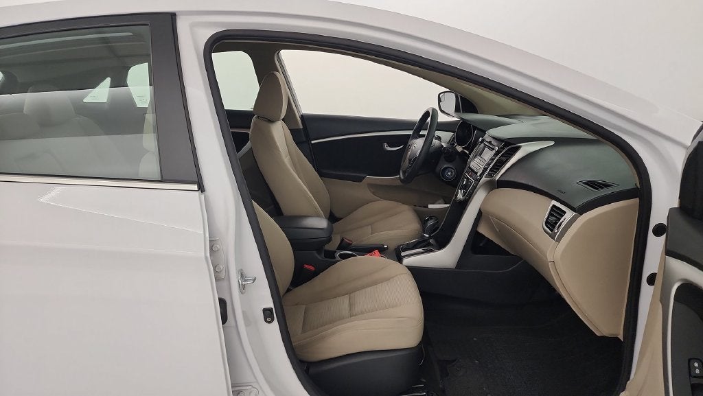 2016 Hyundai Elantra GT Base