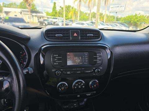 2016 Kia Soul Exclaim