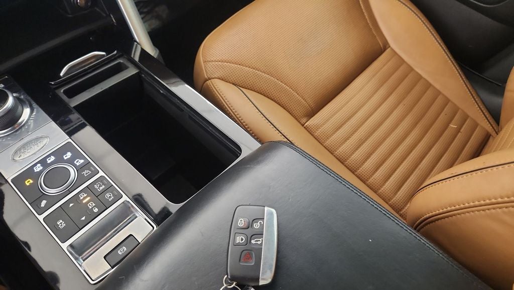 2017 Land Rover Discovery HSE Luxury