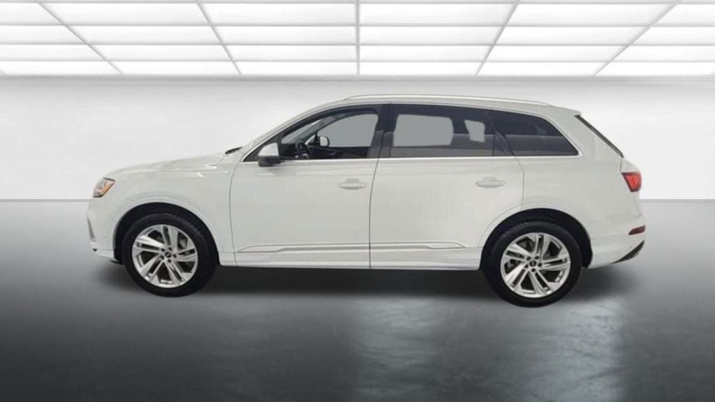 2023 Audi Q7 45 Premium Plus quattro