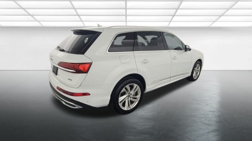 2023 Audi Q7 45 Premium Plus quattro