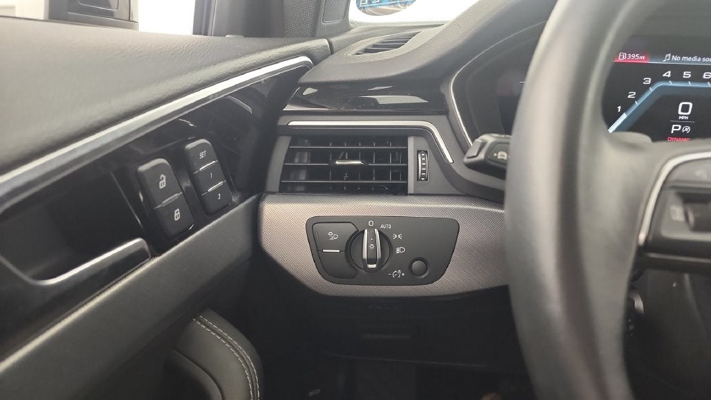 2023 Audi A4 45 S line Premium Plus quattro