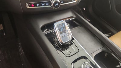 2022 Volvo XC60 B6 Inscription