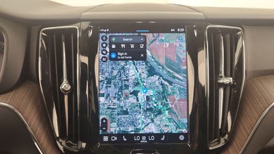 2022 Volvo XC60 B5 Momentum