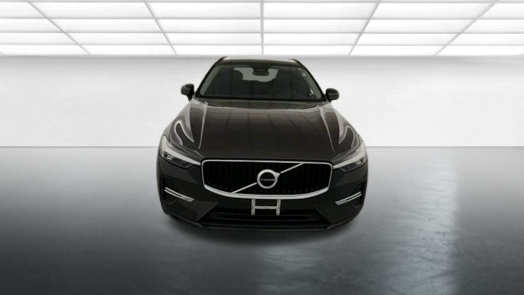 2022 Volvo XC60 B5 Momentum