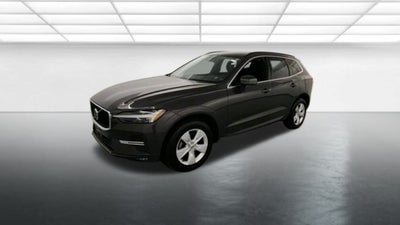2022 Volvo XC60 B5 Momentum