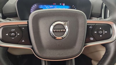 2024 Volvo XC40 B5 Plus Bright Theme