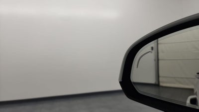 2024 Volvo XC40 B5 Plus Bright Theme