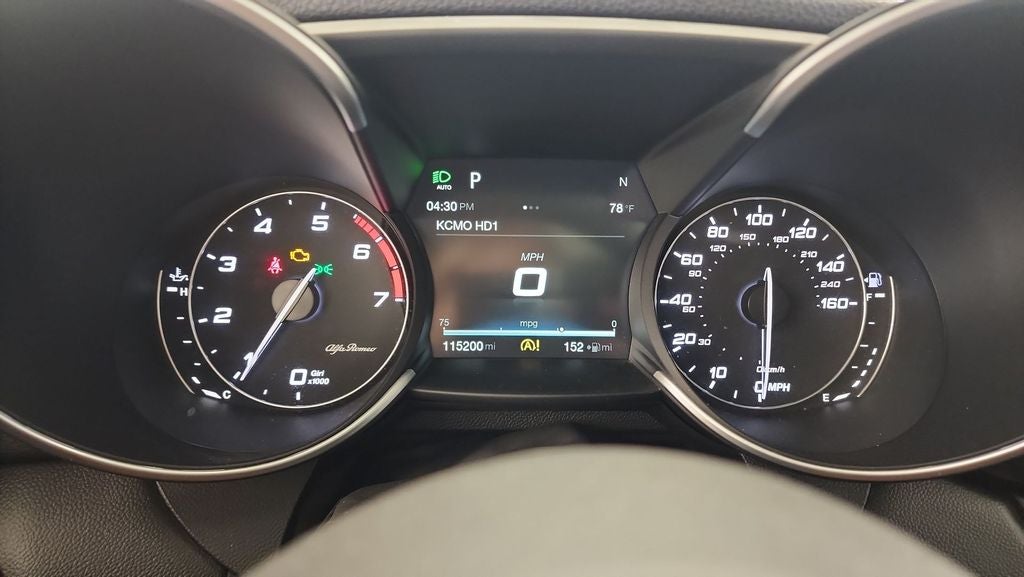 2017 Alfa Romeo Giulia Base
