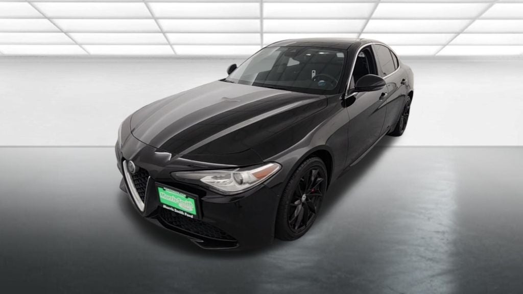 2017 Alfa Romeo Giulia Base