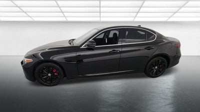 2017 Alfa Romeo Giulia Base