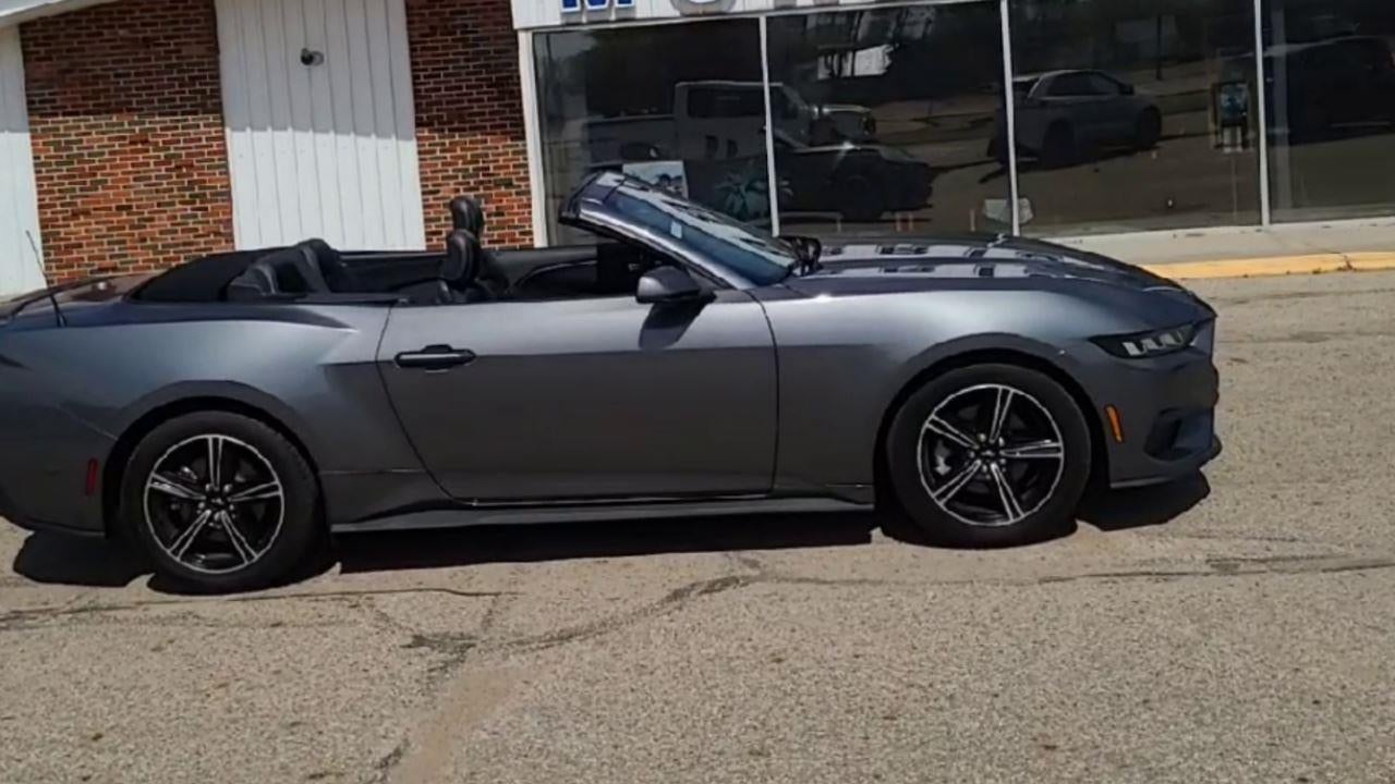2025 Ford Mustang EcoBoost Premium