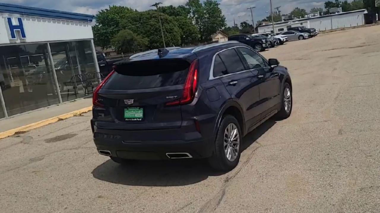 2024 Cadillac XT4 FWD Premium Luxury