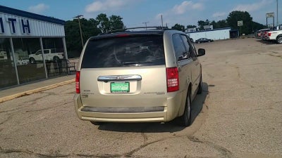 2010 Chrysler Town & Country Touring