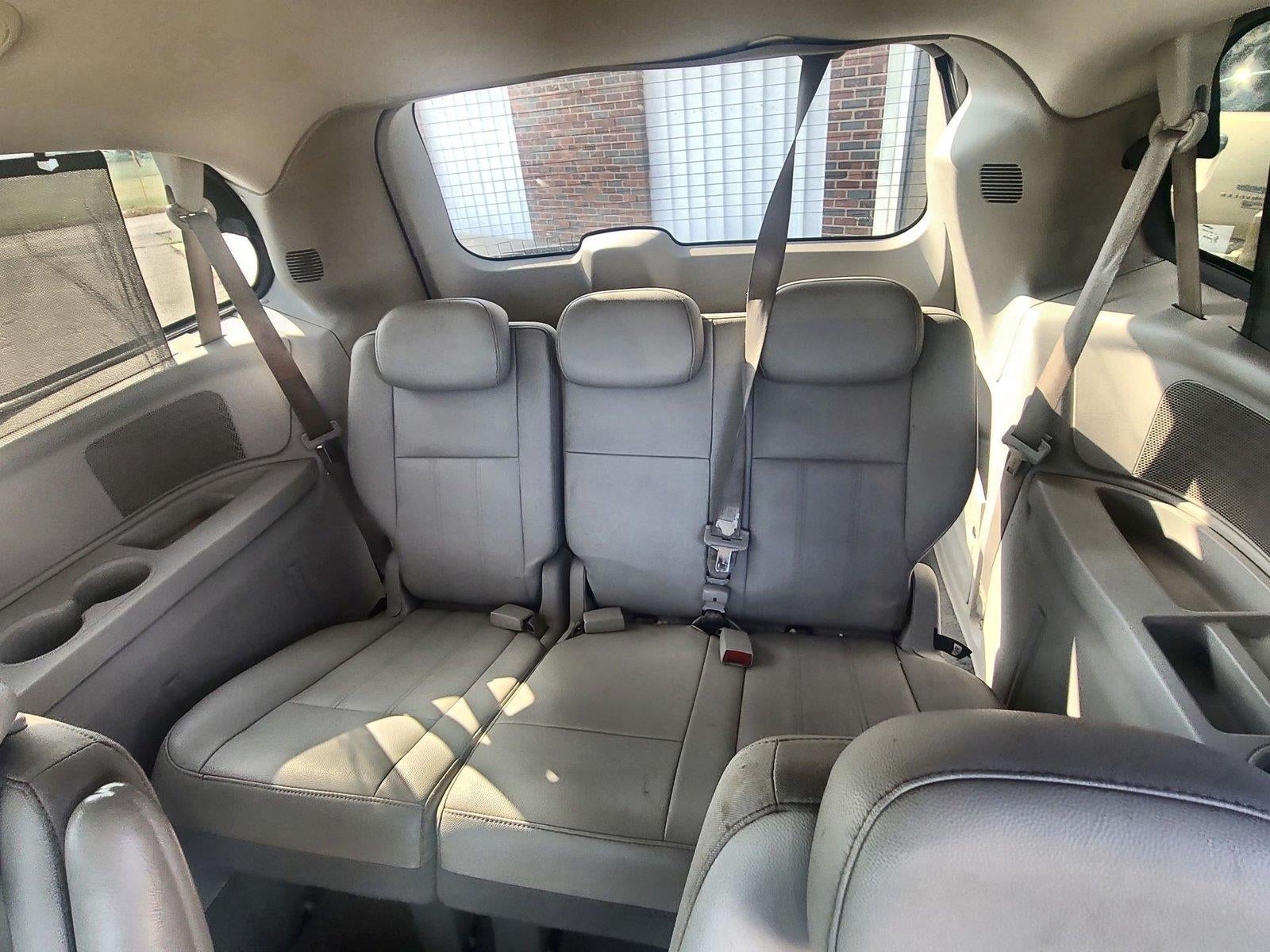 2010 Chrysler Town & Country Touring