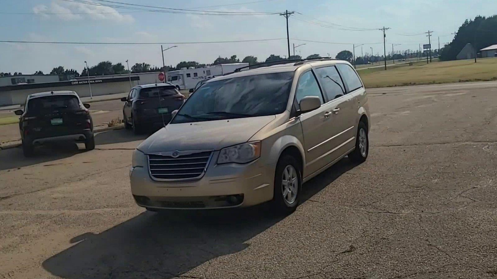2010 Chrysler Town & Country Touring