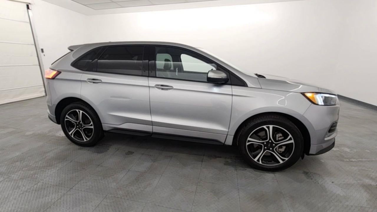 2023 Ford Edge ST