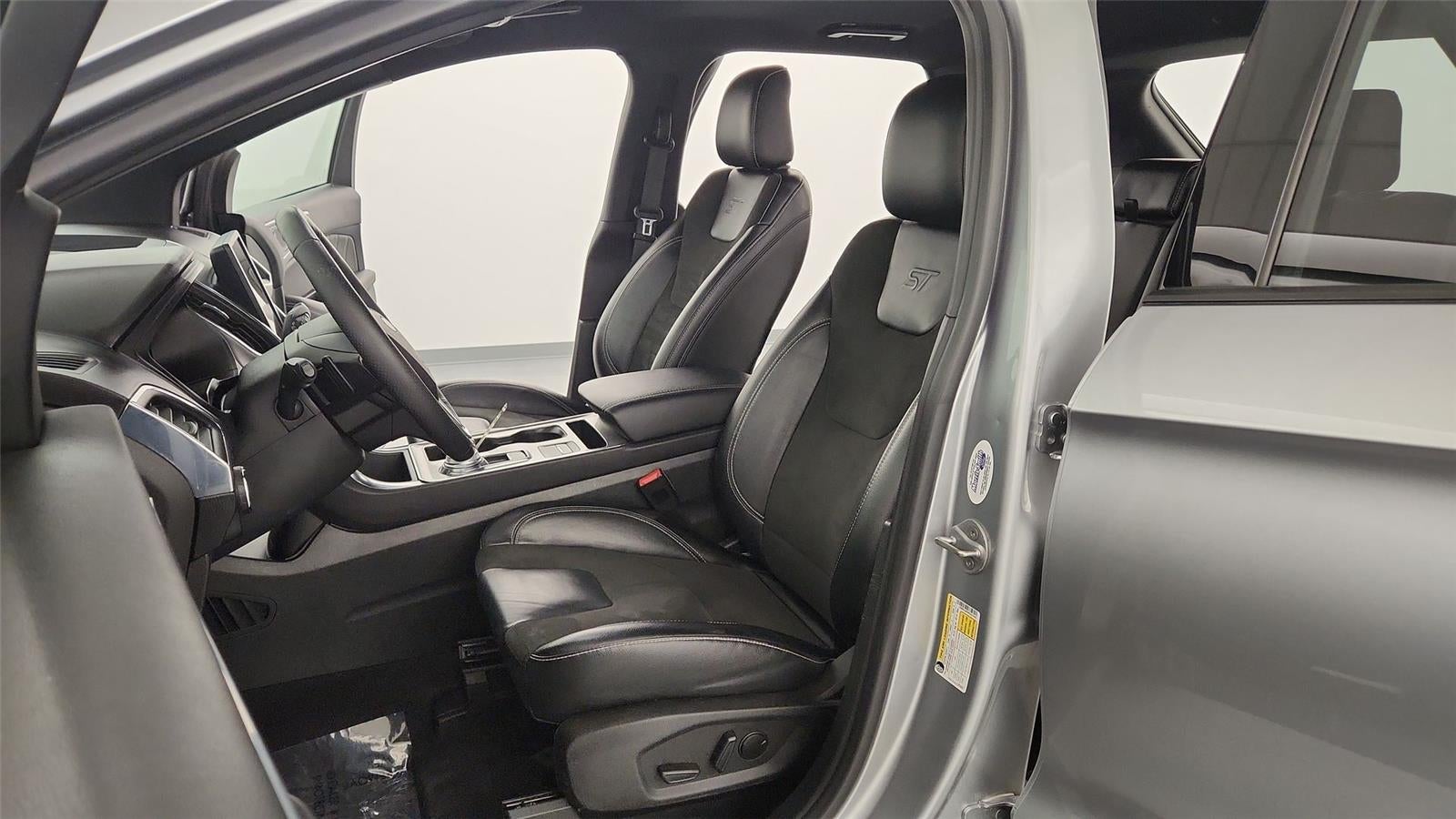 2023 Ford Edge ST