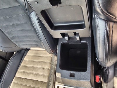 2024 Mitsubishi Outlander Base