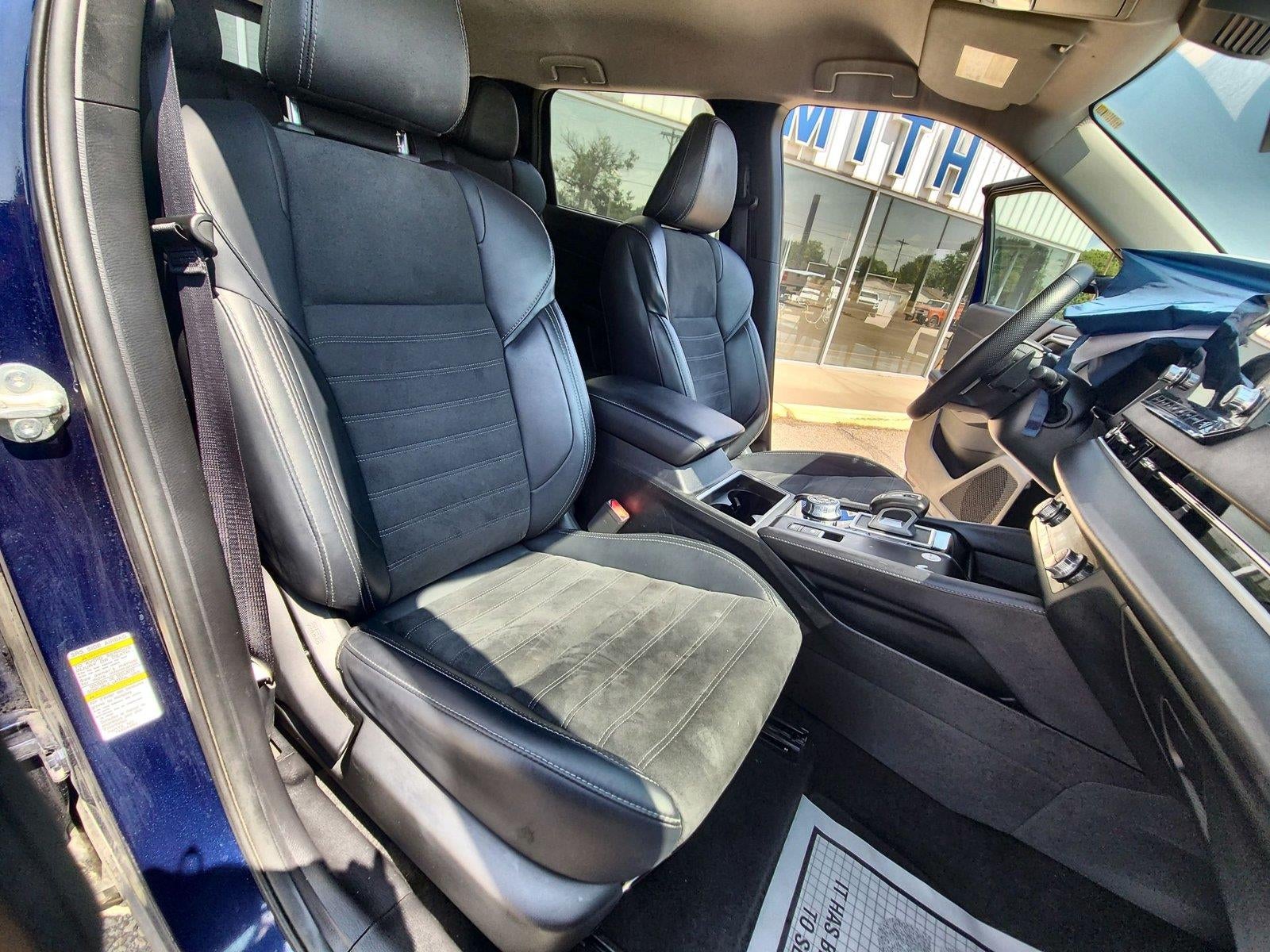 2024 Mitsubishi Outlander Base