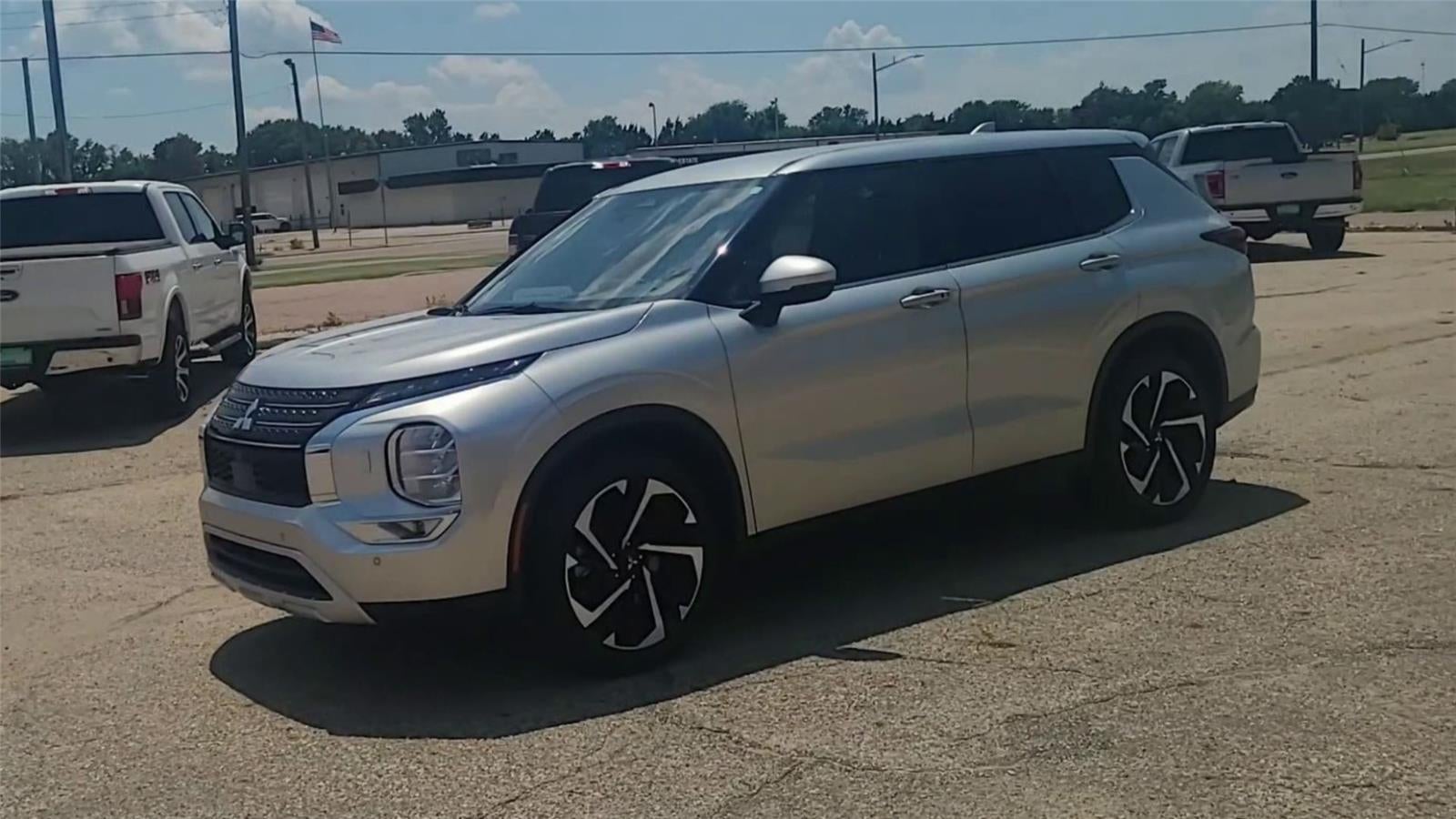 2024 Mitsubishi Outlander SE Ralliart